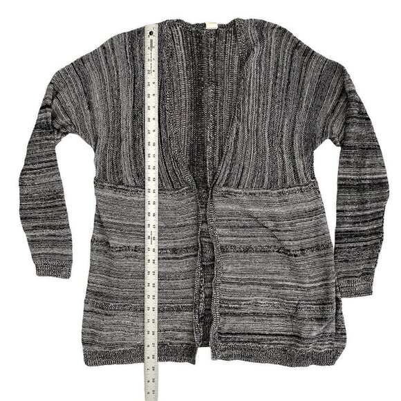 Wild Pearl | Knitted Long Cardigan Sweater | Black & White | Size: Small - Picture 6 of 6